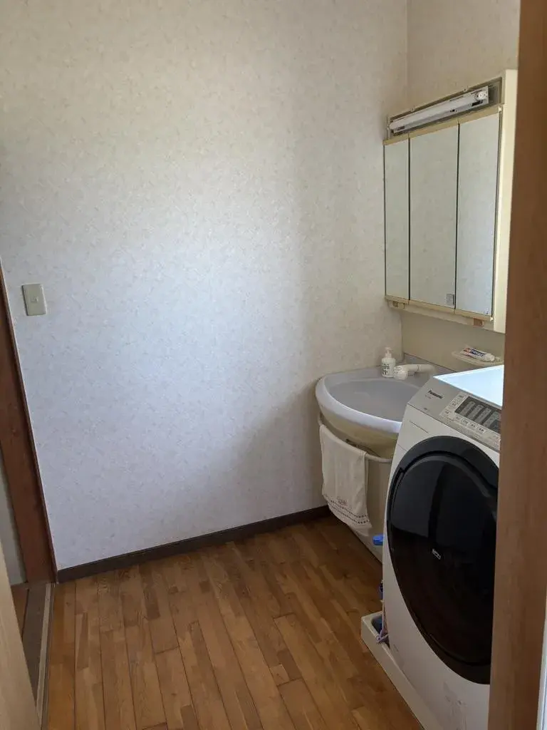 7DK Property Shikokuchuo City Ehime Prefecture (18)