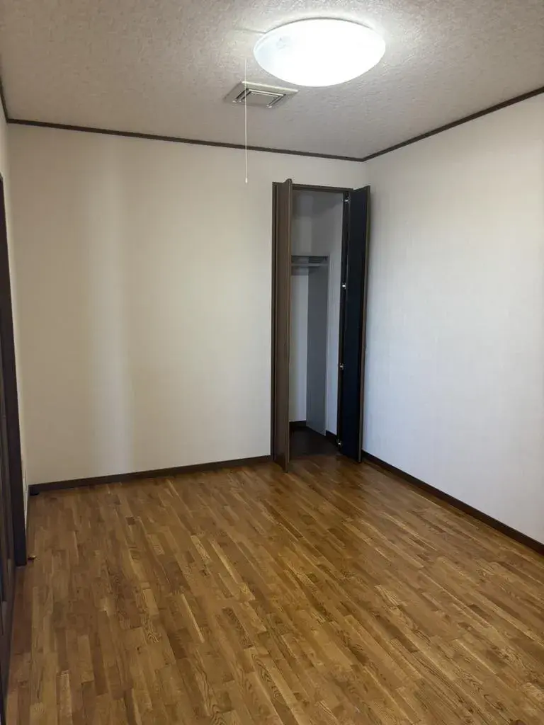 7DK Property Shikokuchuo City Ehime Prefecture (8)
