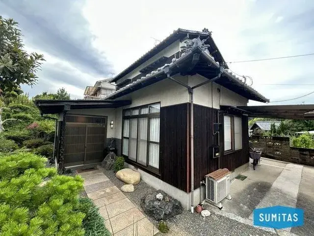 Akiya in Ehime