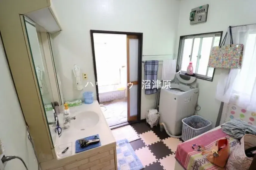 عقار 2LDK Tagata-gun Kannami-cho Shizuoka Prefecture (13)