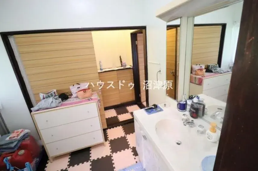 عقار 2LDK Tagata-gun Kannami-cho Shizuoka Prefecture (17)