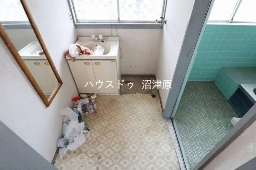 Shizuoka Prefecture Fuji City 4DK Property (17)