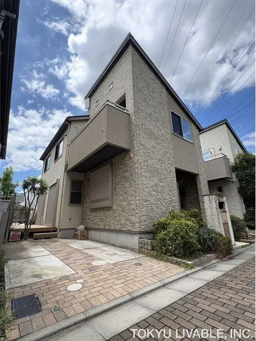 Akiya in Tokyo