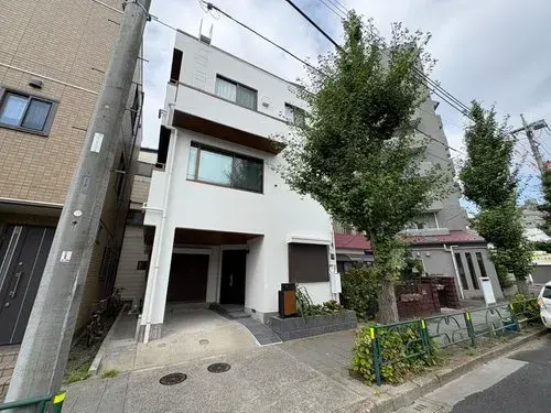 Akiya in Tokyo