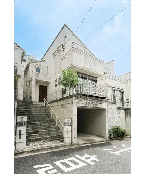 Akiya in Kanagawa