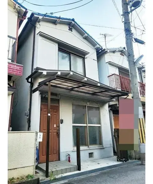 Akiya in Osaka