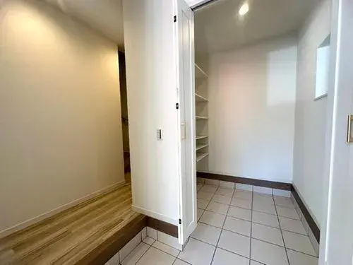 2LDK+S Property Hiroshima City, Hiroshima Prefecture (5)