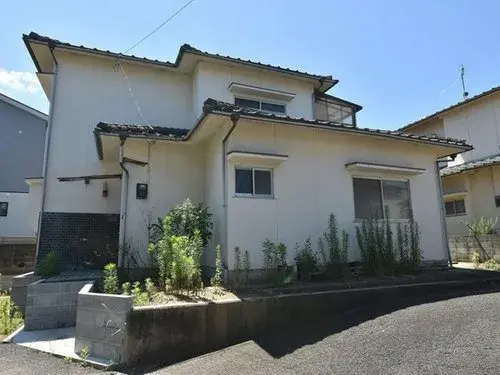 Akiya in Ehime