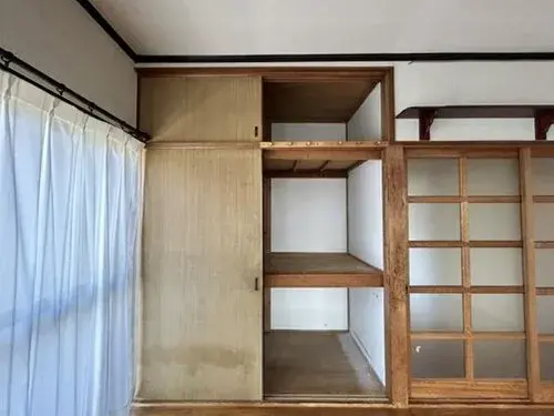 Ehime Niihama 4LDK Property (13)