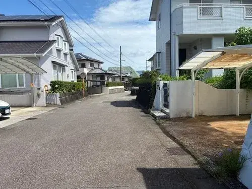 Miyazaki Prefecture Miyazaki City 5 Bedroom Property (2)