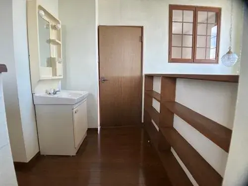 Miyazaki Prefecture Miyazaki City 5 Bedroom Property (13)