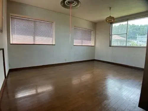 Miyazaki Prefecture Miyazaki City 5 Bedroom Property (5)