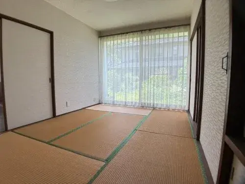 Miyazaki Prefecture Miyazaki City 5 Bedroom Property (10)