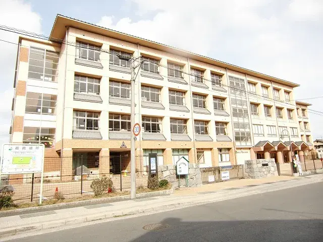 Недвижимость 4LDK, город Otsu, префектура Shiga (9)