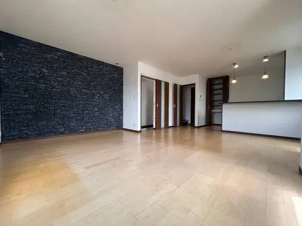 4LDK Property Neyagawa City Osaka Prefecture (4)