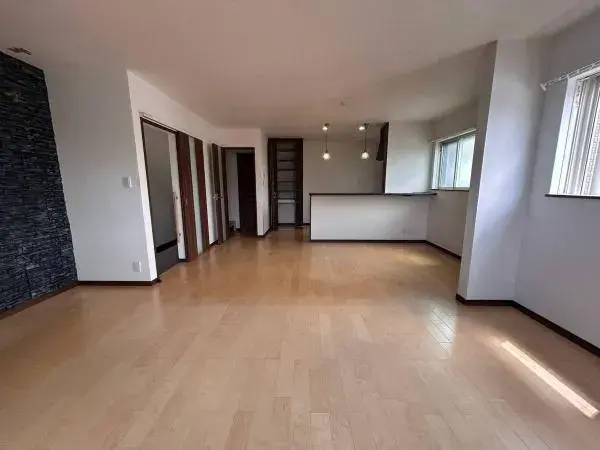 4LDK Property Neyagawa City Osaka Prefecture (5)