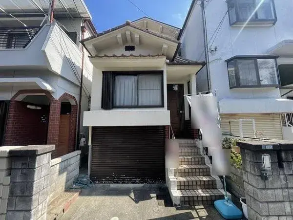 Akiya in Osaka