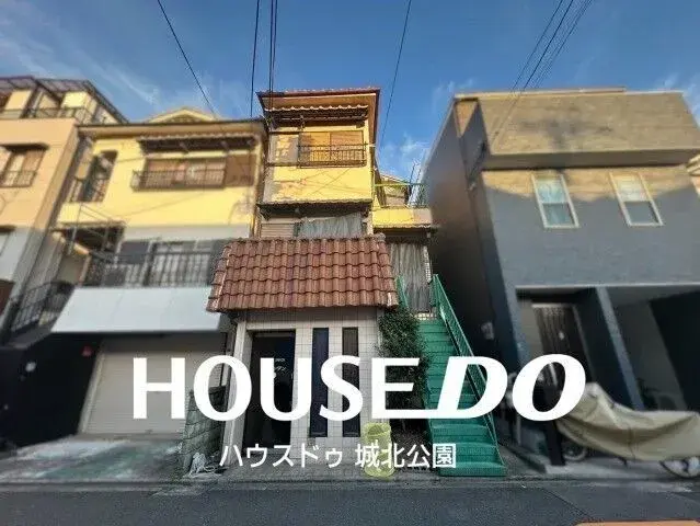 Akiya in Osaka
