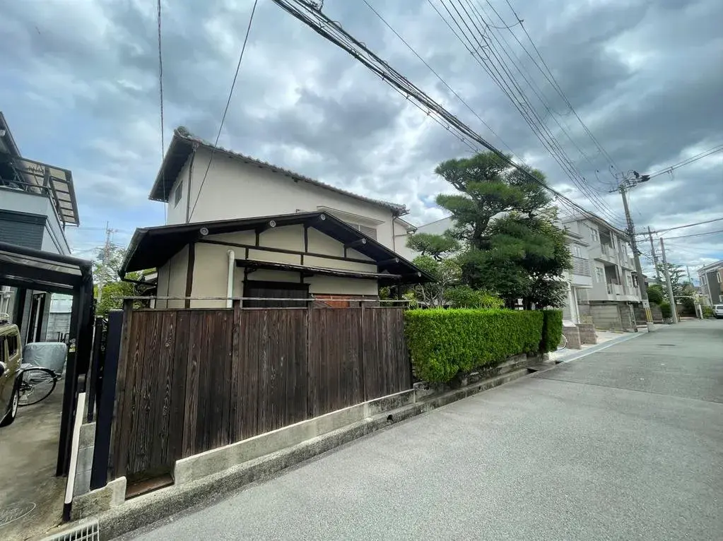 Akiya in Osaka