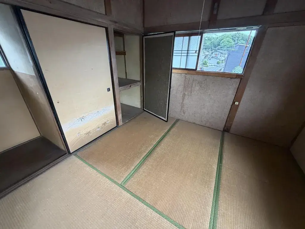 5DK Mihara City Hiroshima Prefecture (9)