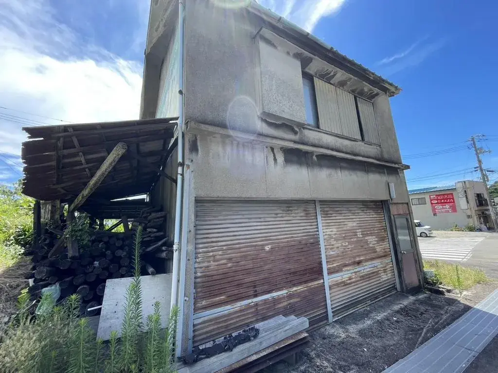 1DK property Mihara City Hiroshima Prefecture (2)