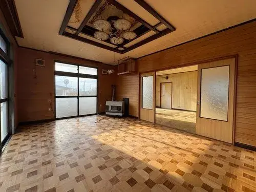 4LDK Property Hidaka-cho Hokkaido (4)