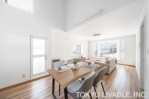 Akiya in 札幌市