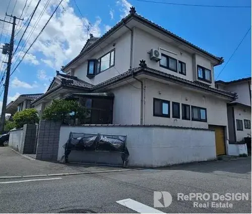 Akiya in Akita