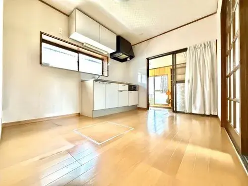 Propiedad 4DK en la Ciudad de Yashio, Saitama (3)
