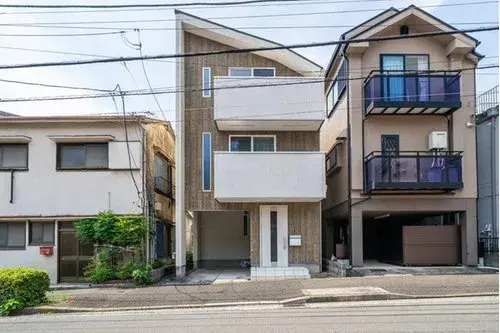 Akiya in Kanagawa