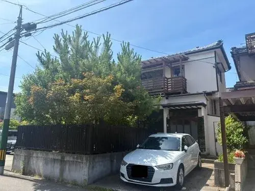 Akiya in 新潟市