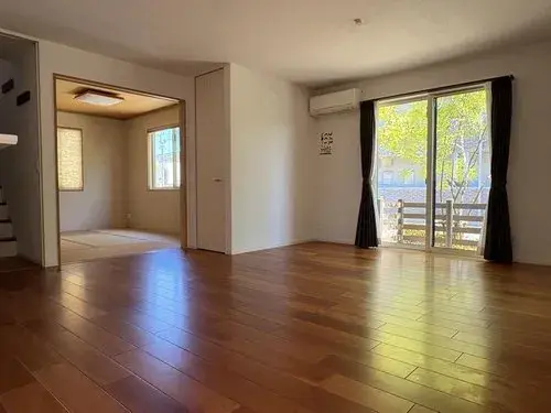 4LDK+S Property Yokkaichi City Mie Prefecture (4)