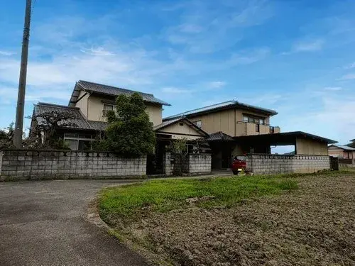 Akiya in Kagawa