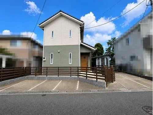 Akiya in 福岡市