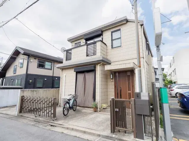Akiya in Tokyo