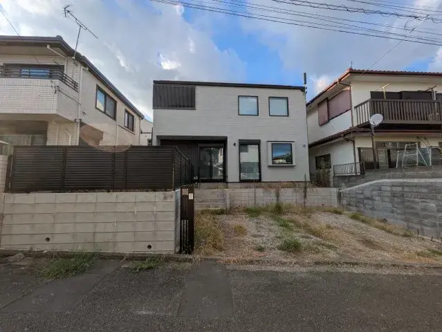 Недвижимость 2LDK в районе Цуруми, город Йокогама, префектура Канагава (3)