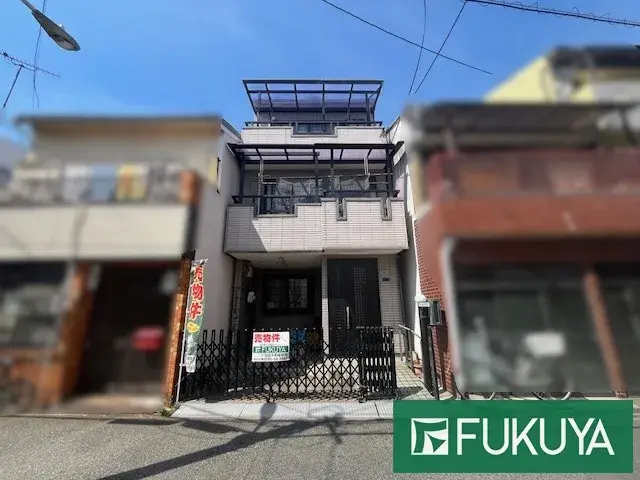 Akiya in Osaka