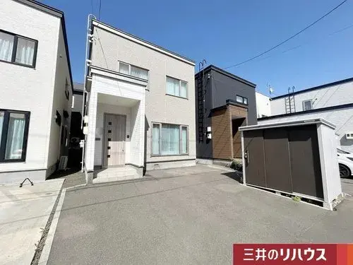 Hokkaido Sapporo 3-bedroom Property (11)