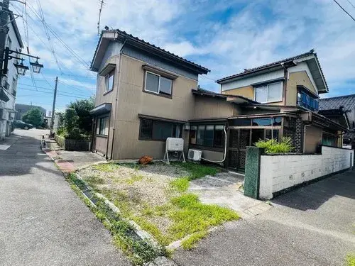 Akiya in Toyama