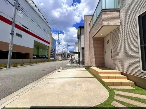 Akiya in Osaka