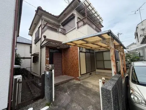 Akiya in Osaka