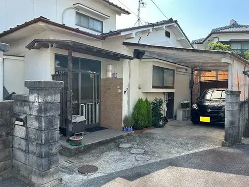 Akiya in Ehime