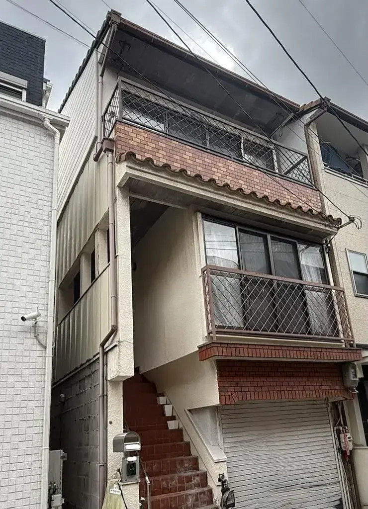 Akiya in Osaka