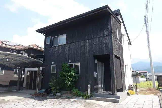 Propiedad 3LDK en la ciudad de Saijo, Prefectura de Ehime (2)