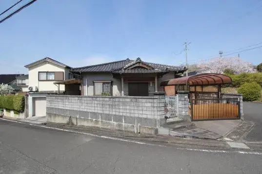 Akiya in 嘉麻市