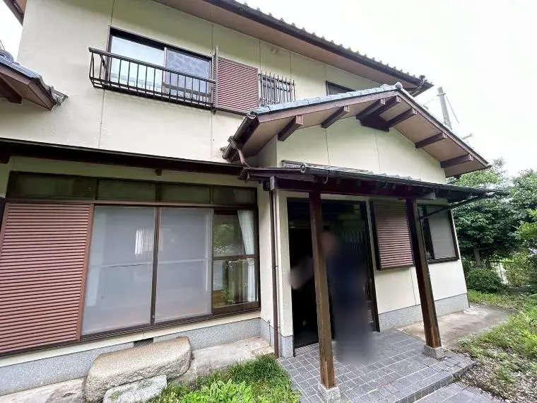 Akiya in Osaka