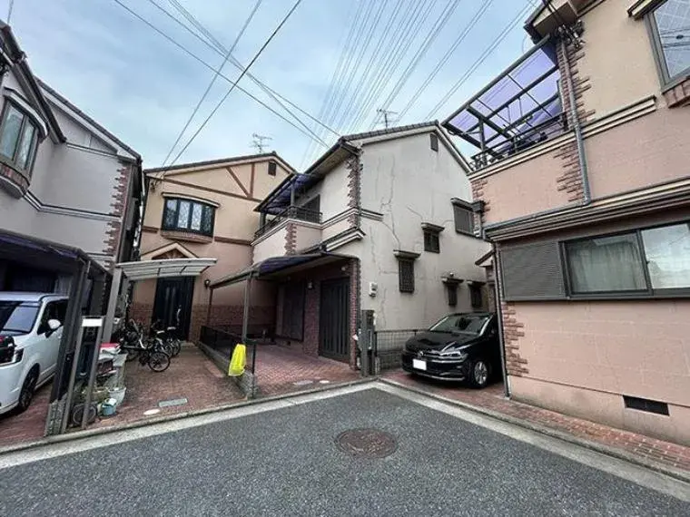 Akiya in Osaka