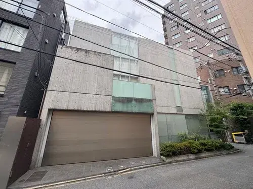 5 Bedroom Property Shinjuku Ward Tokyo (2)