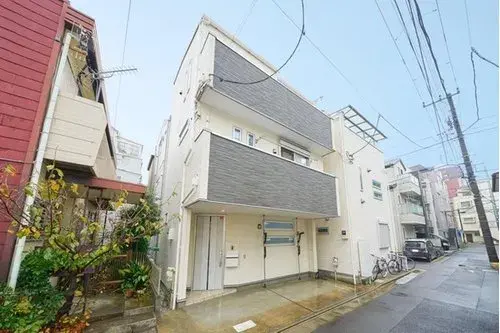 Akiya in Tokyo