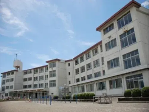4LDK
藤枝市
静岡县 (8)